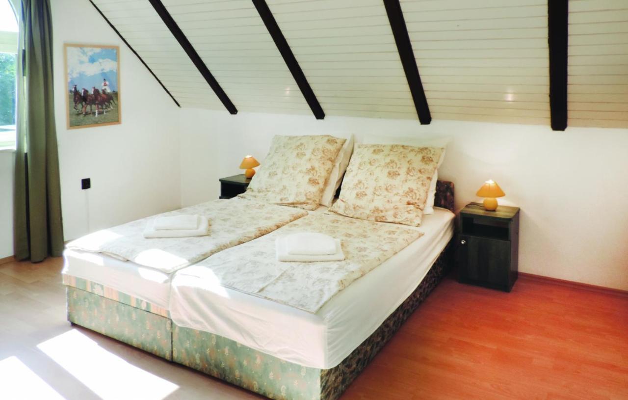 Landhaus Toereki Mit Pool 시오포크 외부 사진